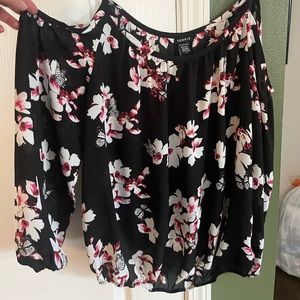 Long sleeve floral top